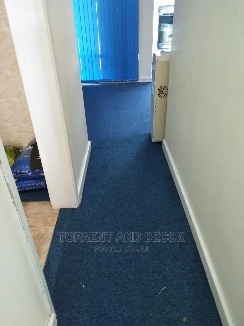 Wall to Wall Carpet