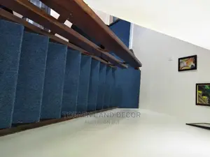Wall to Wall Carpet