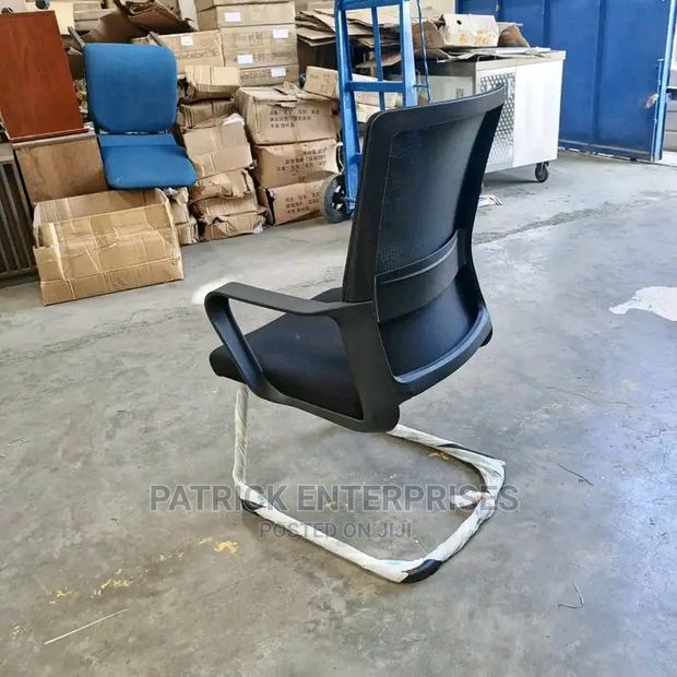 Visitors Office/ Hospital/School Chairs - thumbnail 2