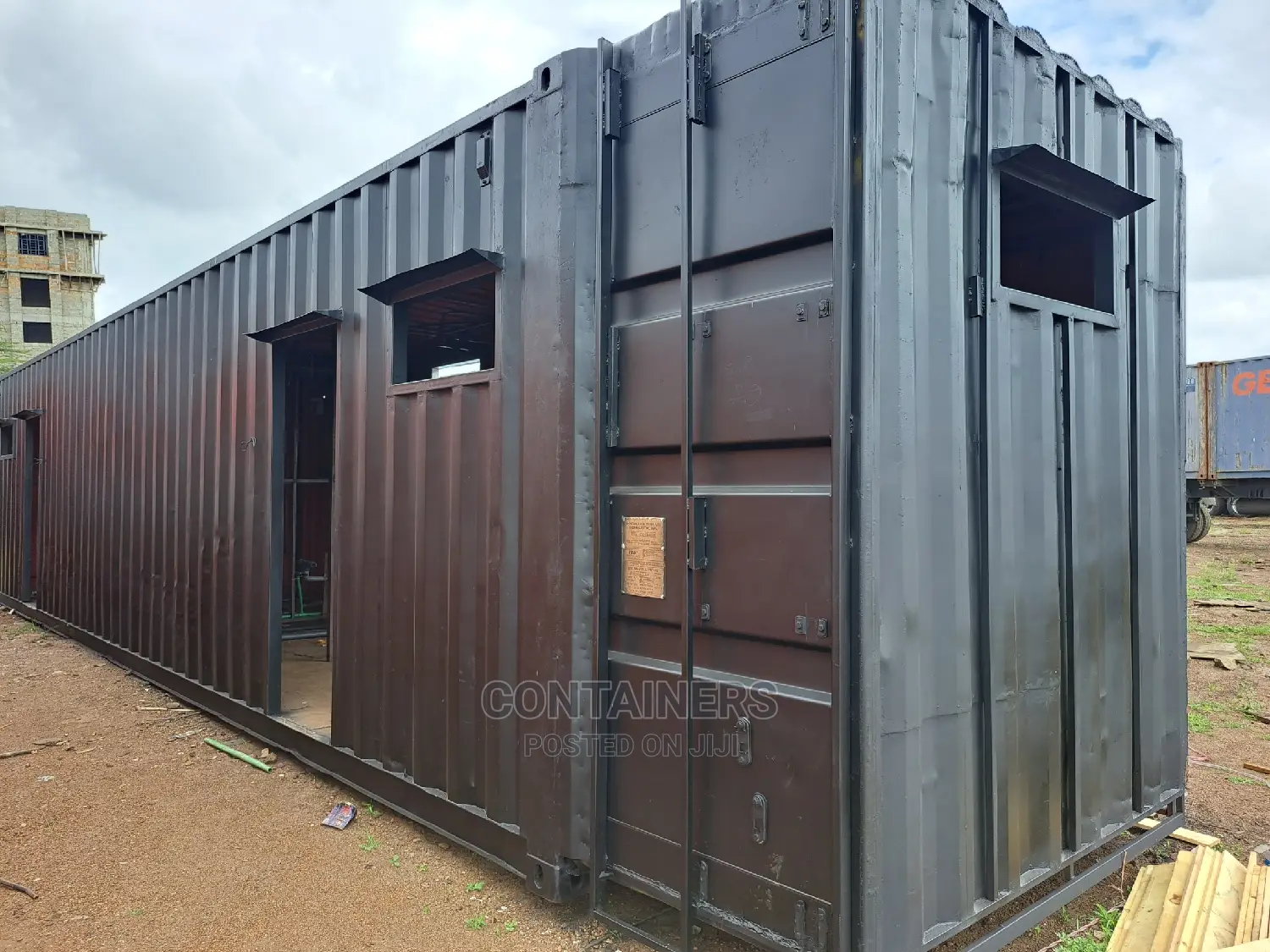 Ongoing 40ft Container Office With Exterior Cladding