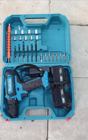 Makita Cordless Drill Tool Set