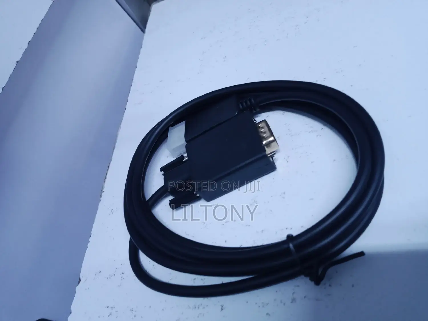 Display Port to VGA Cable