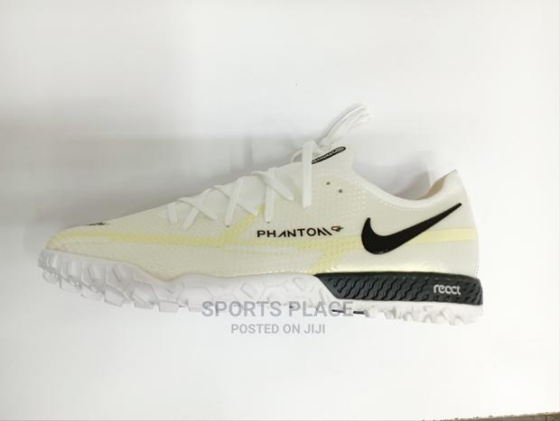 Nike Phantom GT2 Astro Turf Boots - White - thumbnail 3