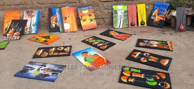 Canvas Paintings - main view