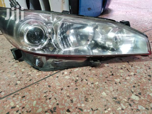 Toyota Wish 2008/10 Non-xenon Headlights - main view