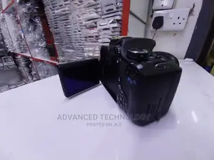 Canon Rebel T3i/600d With Kit Lense 18-55mm