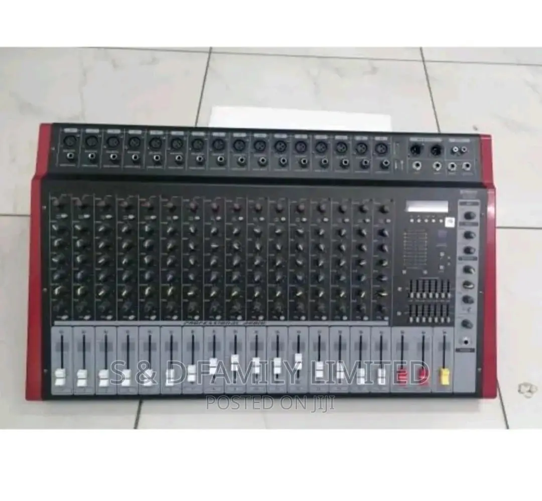 Omax 16 Channels Powered Mixer