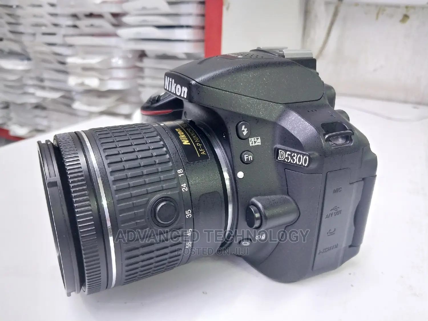 Nikon D7100 With 18-55mm Kit Lense