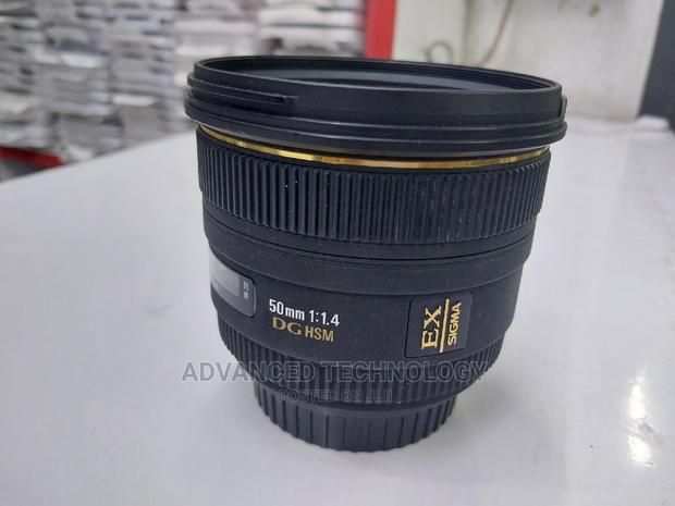 Canon Sigma 50mm F1.4