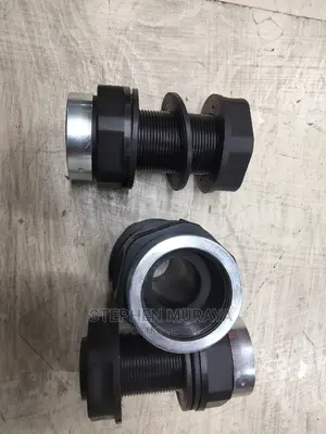 Tank Connector 11/2