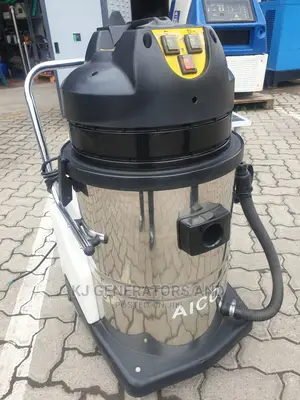 Wet and Dry Carpet Cleaner 60litres.