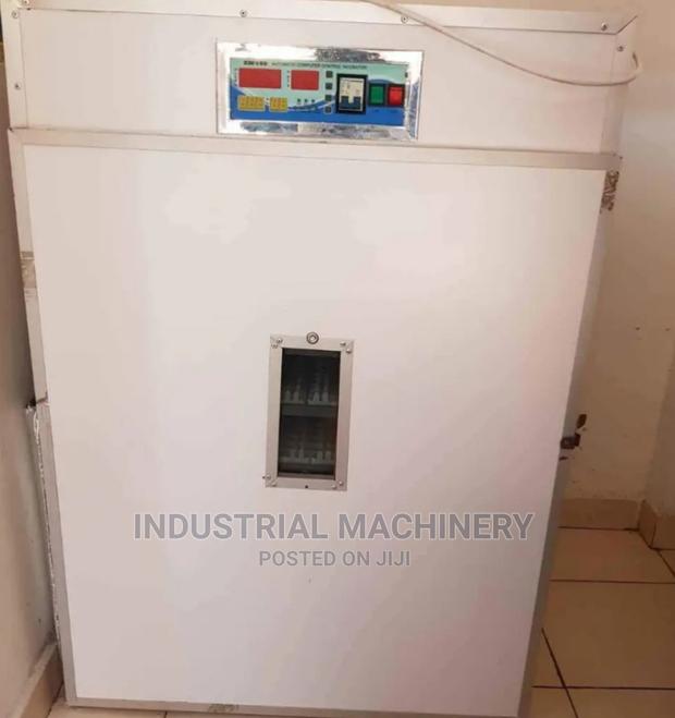 1056 Eggs Incubator -Automatic - main view