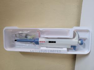 Micropipette - main view