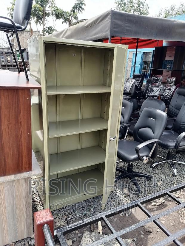 Stationary Filing Cabinets. - thumbnail 3