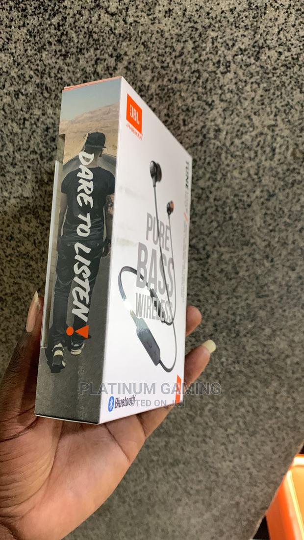 JBL Tune 125BT | Wireless in-Ear Headphones - thumbnail 2