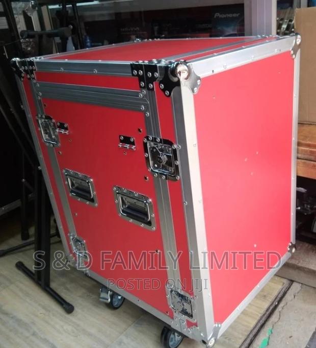 12U Red Flight Case for Amplifiers - main view