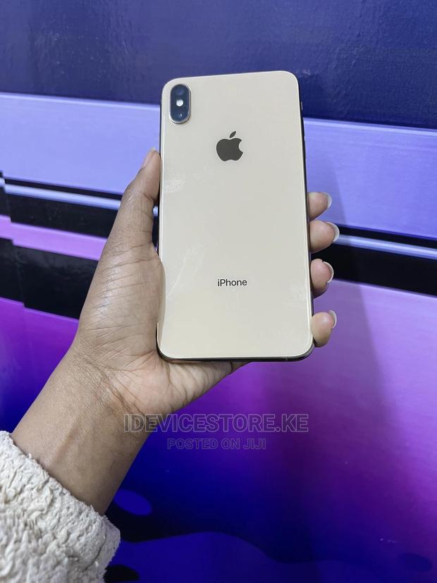 Apple iPhone XS Max 256 GB Gold - main view