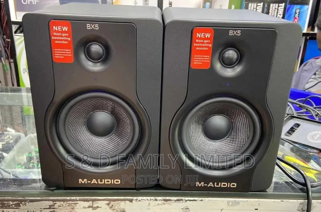 M-Audio BX5 D2 Studio Monitors Speakers