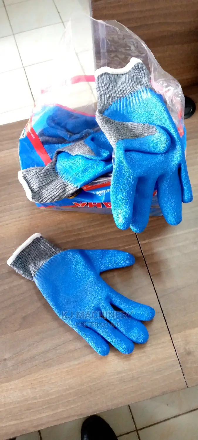 Protective Hand Gloves