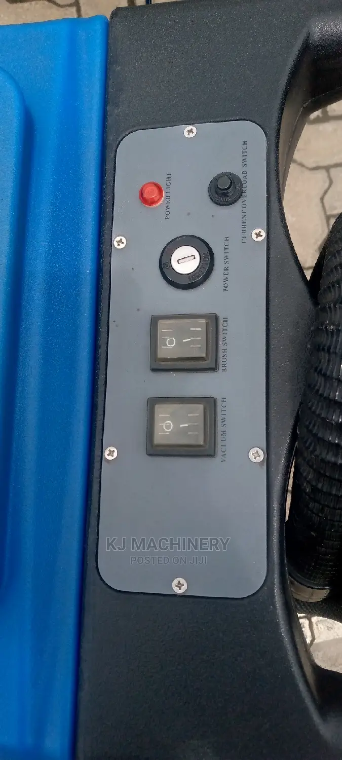 Commercial Scrubber