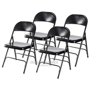 Avenue Foldable Padded Chair*