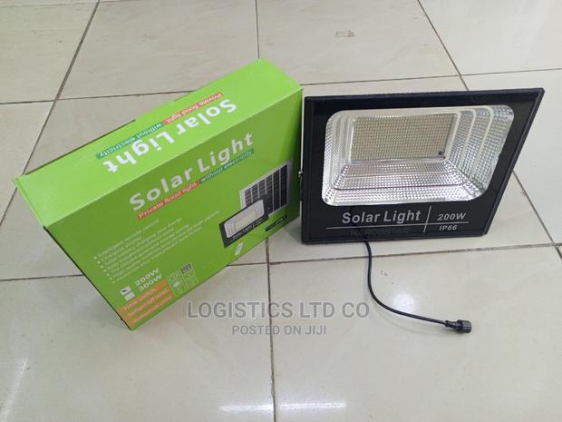 Solar Light 200W Watts Outdoor/Solar Floodlight Black 200W