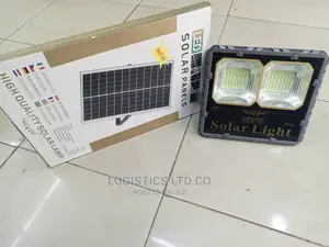 200w Solar Flood Light With Solar and Remote Control