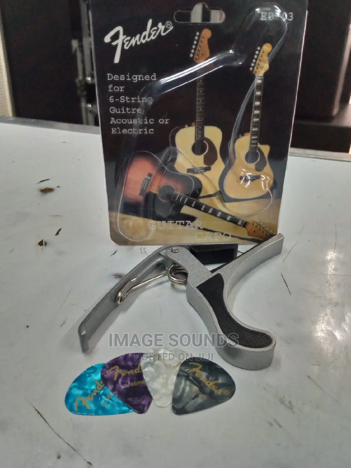 Fender Guitar Capo and Guitar Picks