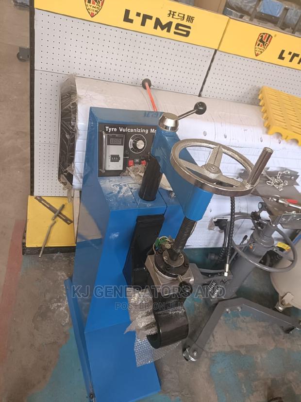 Vulcanizer Machine - thumbnail 3