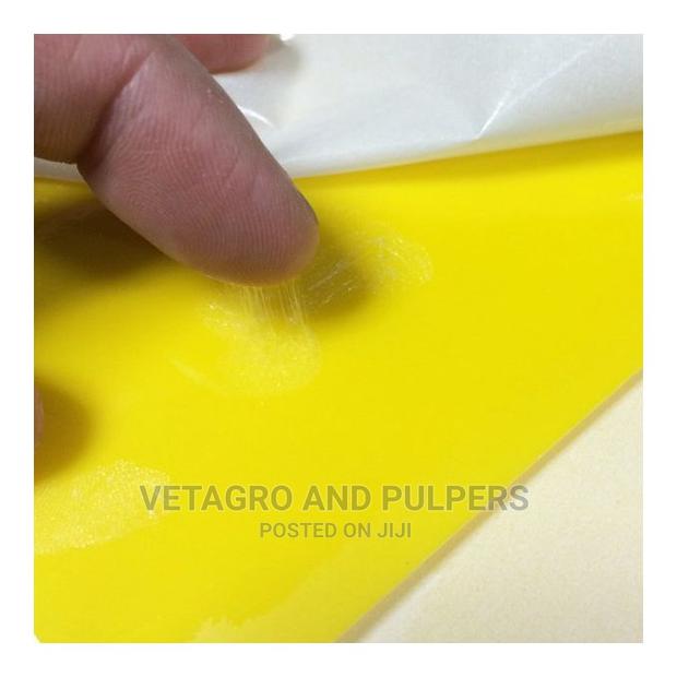 Double-Sided Yellow Sticky Flying Pest Insect Trap - thumbnail 3