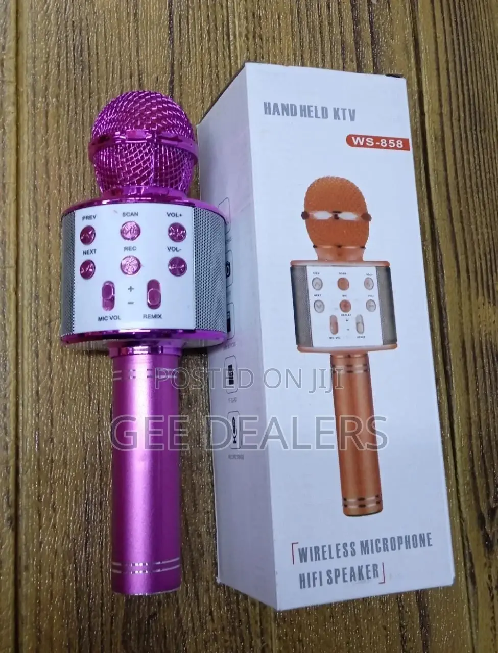 Wireless Rechargeable Bluetooth Microphone for Beginners