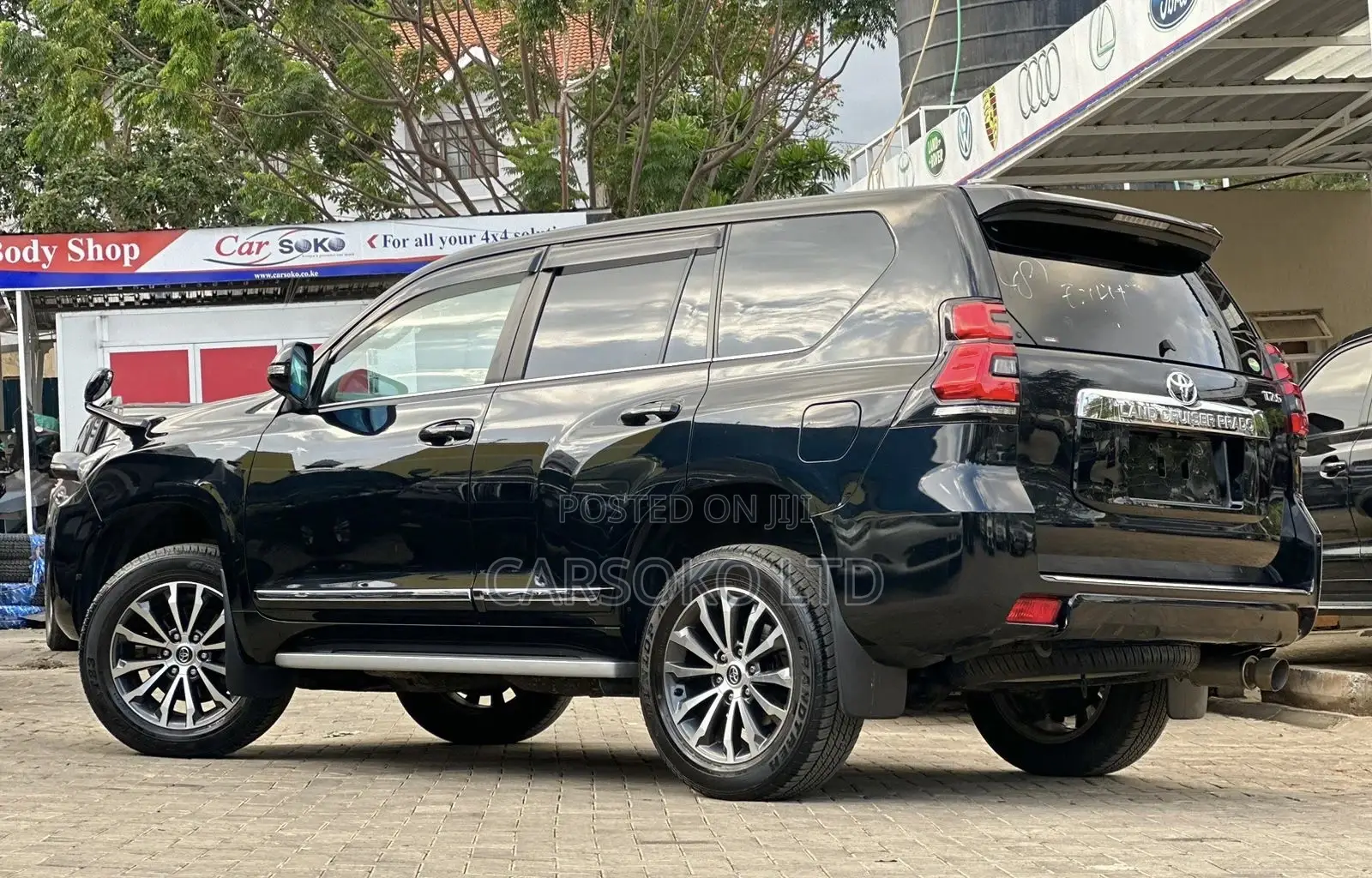 Toyota Land Cruiser Prado 2018 Matt Black