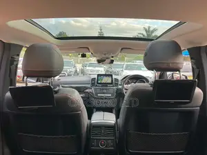 Mercedes-Benz GLE-Class 2016 Blue