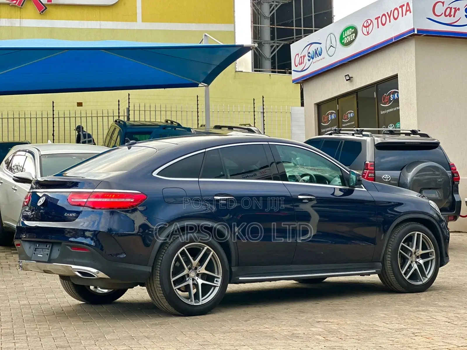 Mercedes-Benz GLE-Class 2016 Blue