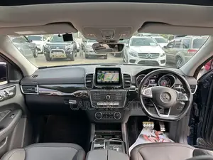 Mercedes-Benz GLE-Class 2016 Blue
