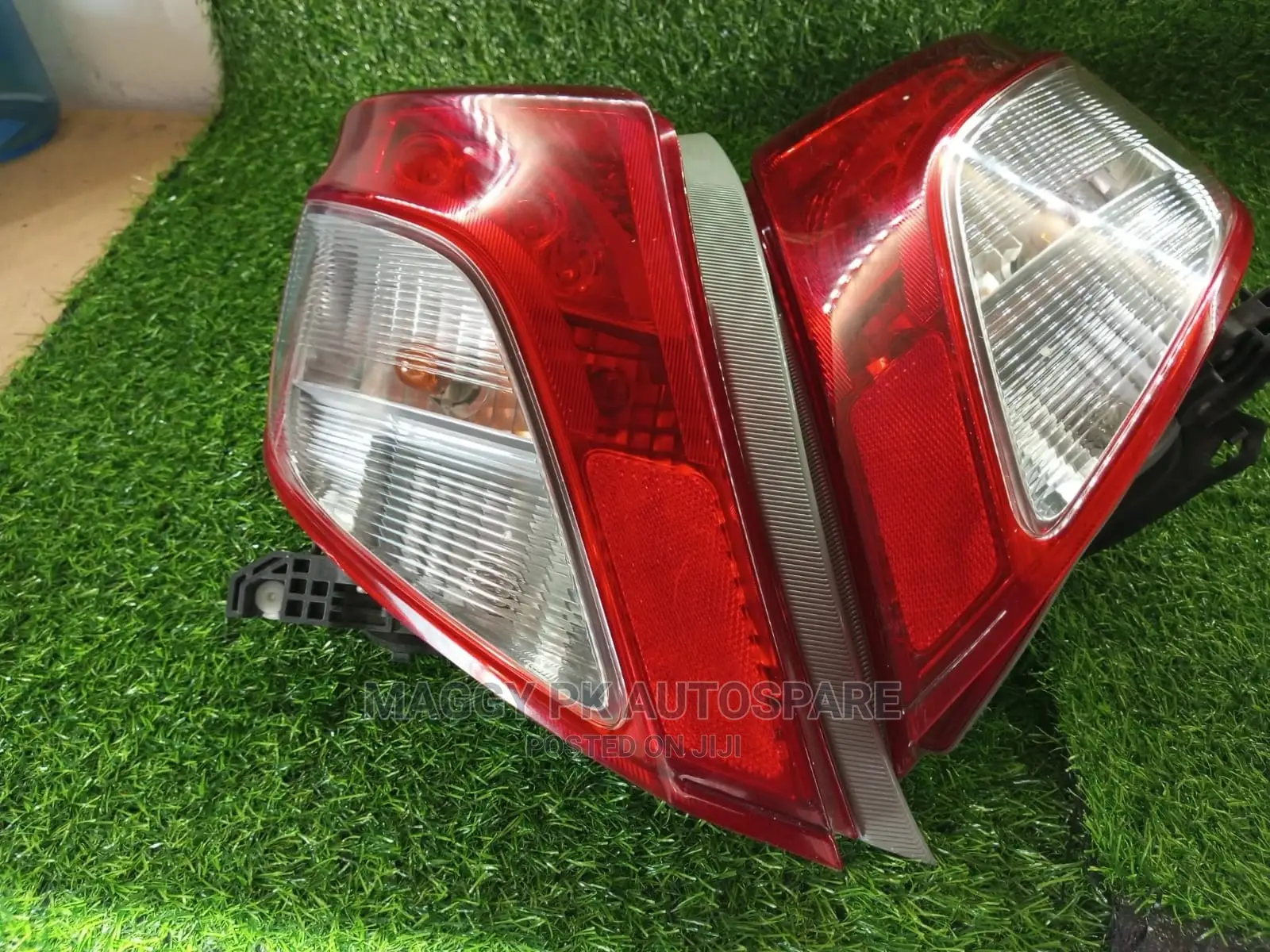 Toyota Vitz - Jewella Backlight 2012