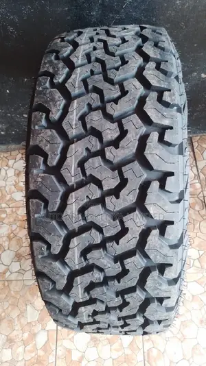 255/50r20 Yusta a/T