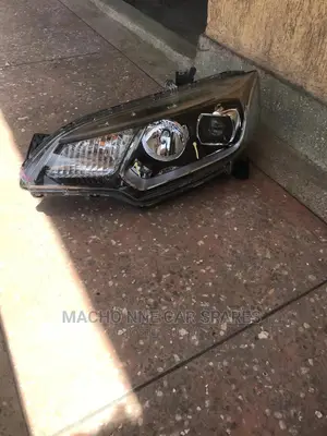 Honda Fit 2014 Xenon Headlight
