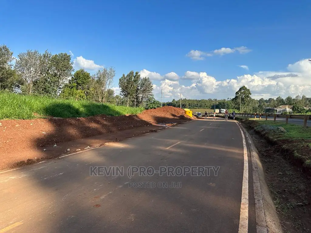 One Acre Block Land Touching Southern Bypass Tarmac Thogoto.