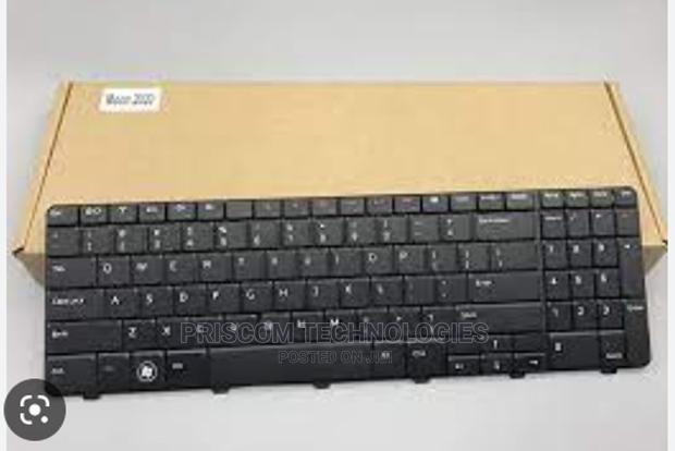 Dell 15R N5010 M5010 Keyboard - main view