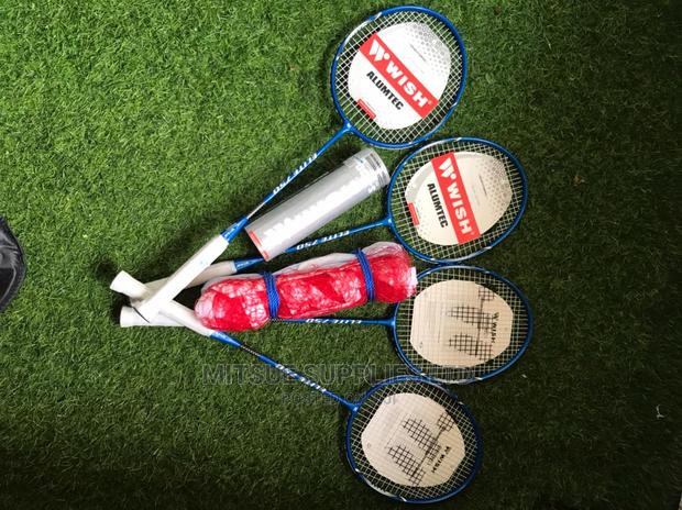 Set of 4 WISH Badminton Rackets With 6 Shuttlecock Net