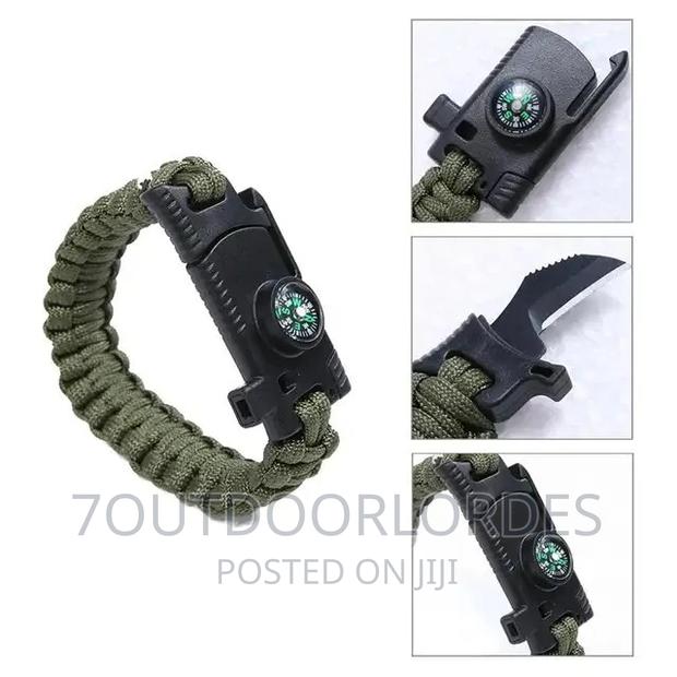 Survival Paracoid Tactical Bracelet - main view