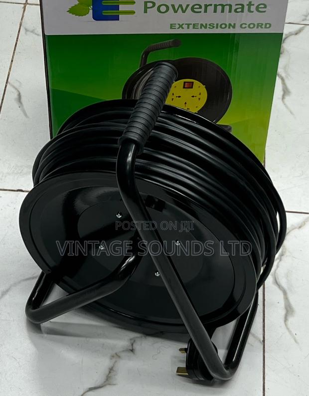 50M 2.5metre Reel Extension Cable 3 Socket - thumbnail 3