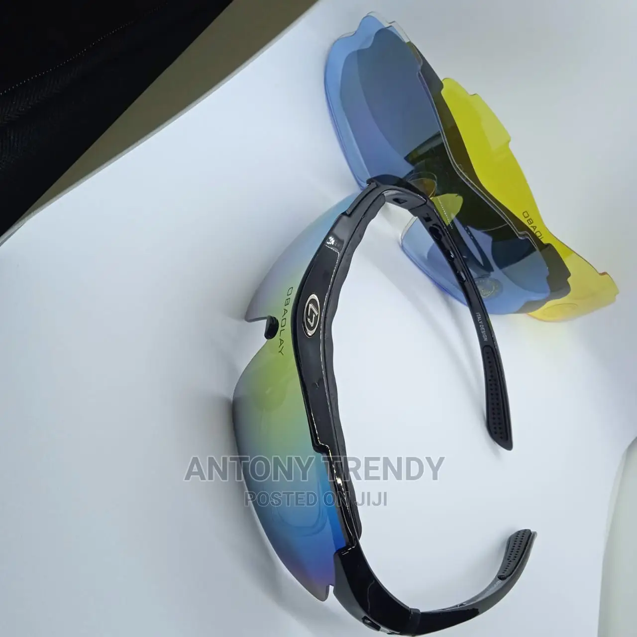 Sport Sunglasses With Interchangeable Lenses