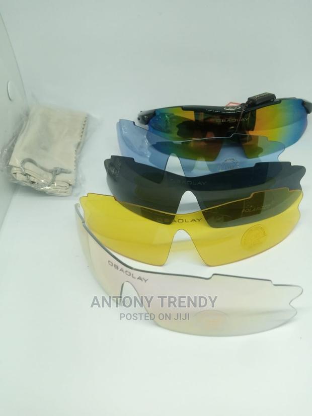 Cycling Glasses With 5 Interchangeable Lenses and TR90 Frame