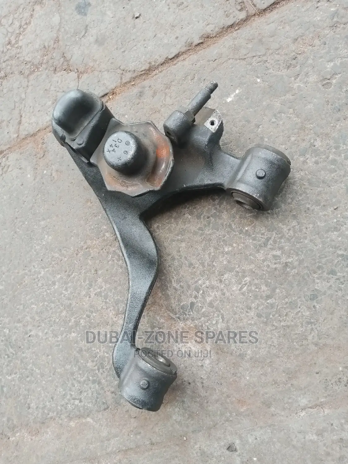 Lower Control Arms Isuzu Elfu.