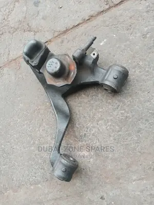 Lower Control Arms Isuzu Elfu.