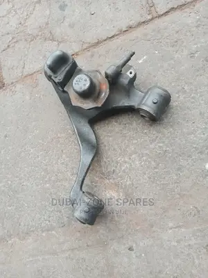 Lower Control Arms Isuzu Elfu.