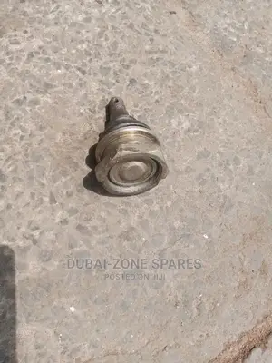 Lower and Upper Ball Joints Isuzu Elfu, Canter.