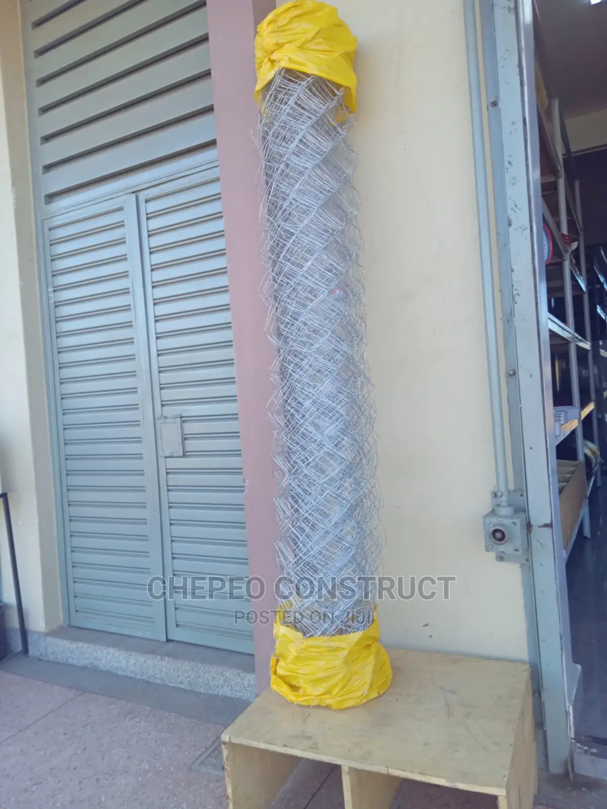 7 Feet Chainlink